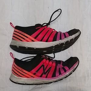 Women's new balance shoes